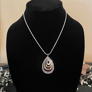 Chic Silver, Gold and Rose Gold Layered Teardrop Pendant Necklace
